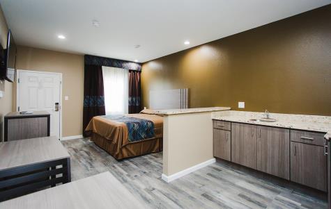 Budget Host Inn and Hotel